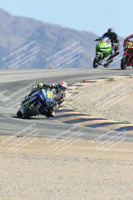 media/Oct-05-2025-CVMA (Sun) [[beeef4f201]]/Race 11-500-400(4)-350 Supersport/